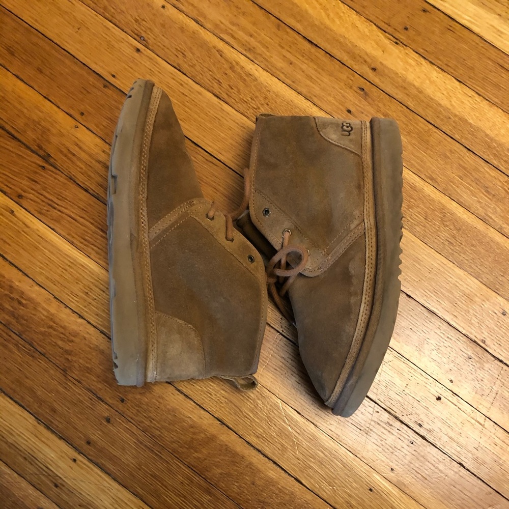 UGG boots 6 youth - Picture 4 of 8